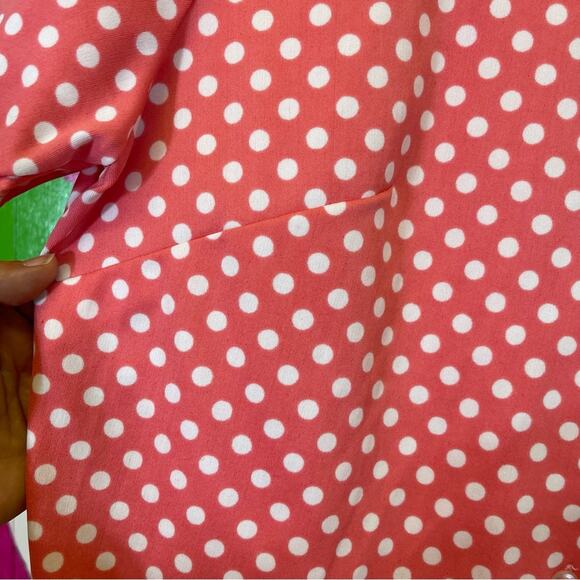 Lane Bryant, Vintage Polyester Polka Dot Button Down Blouse. Size 40. - Picture 4 of 4